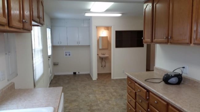 Photo - 4801 SW 28th St