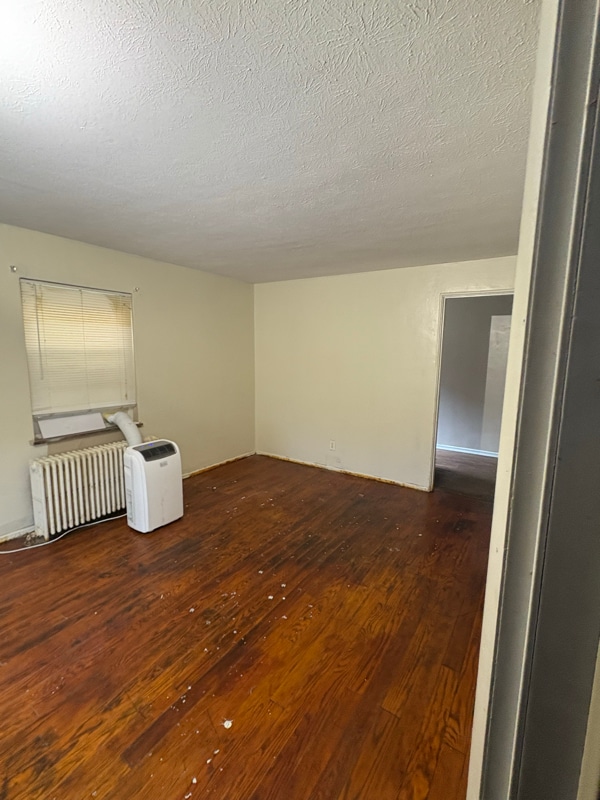 Photo - 14 W Victory Dr Unidad B