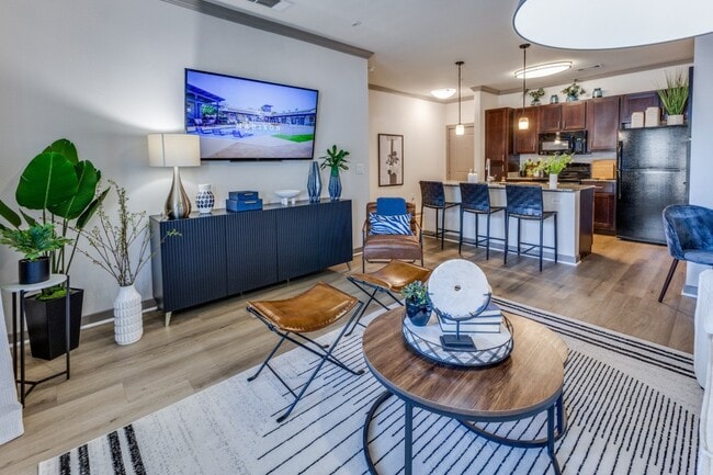 Photo - Madison at Westinghouse