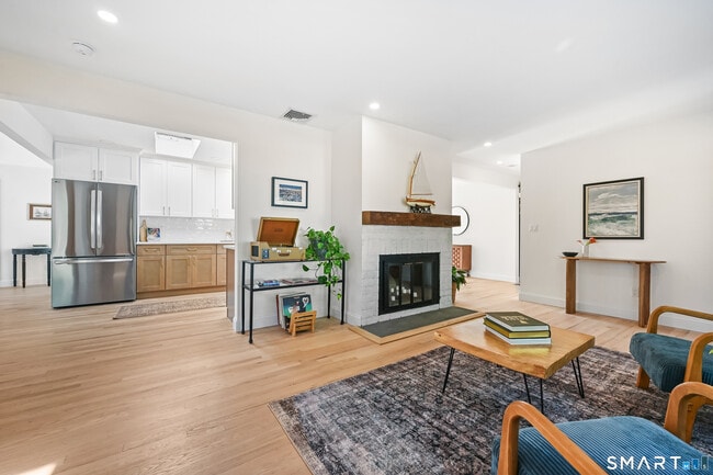 Photo - 8 Millard St