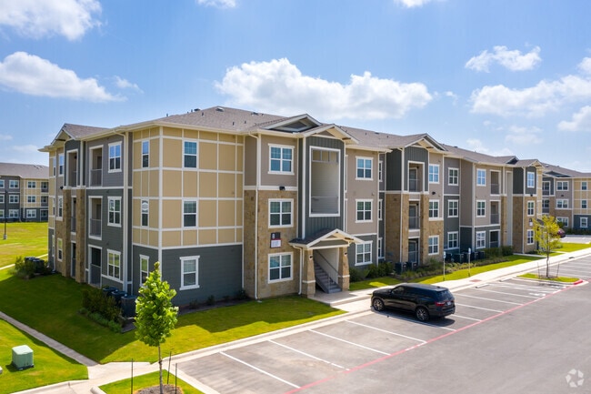 Building Photo - The Beckett