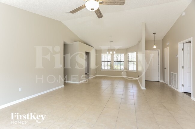 Photo - 1666 Ponderosa Pine Dr E