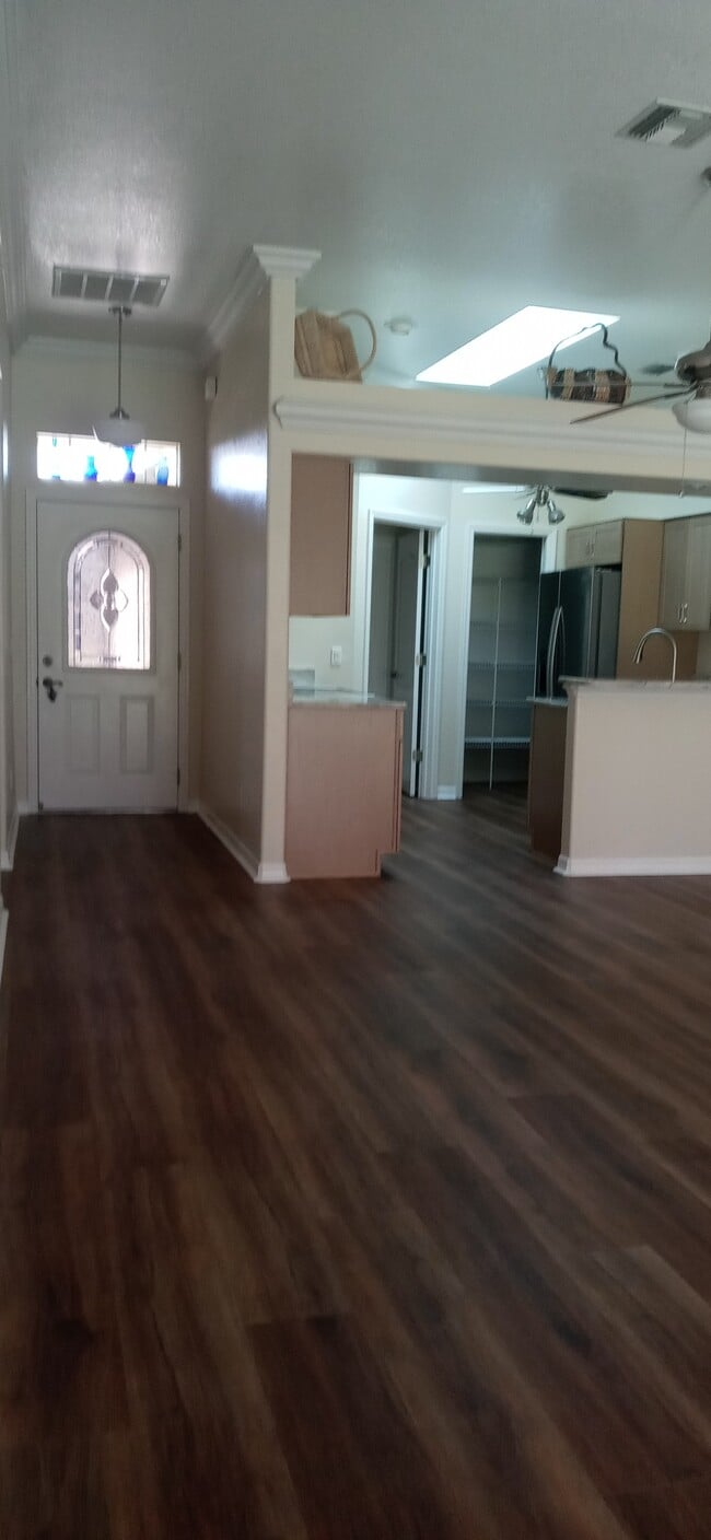 Photo - 289 Rotonda Blvd W Unit Apt B
