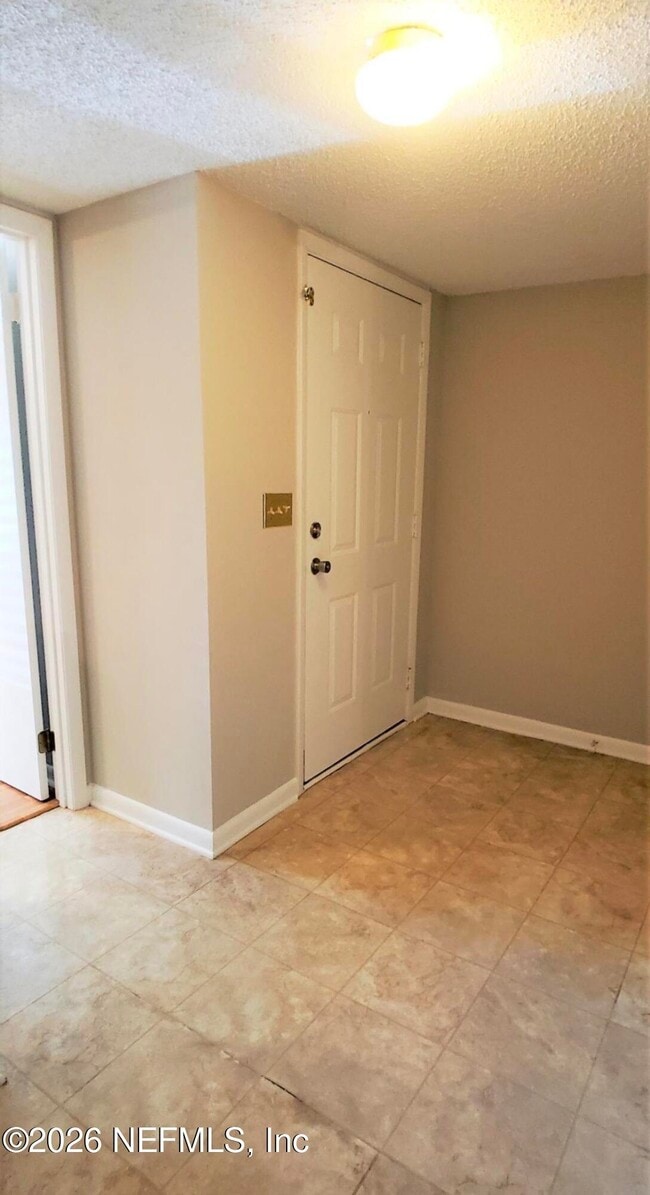 Photo - 5557 Greatpine Ln S