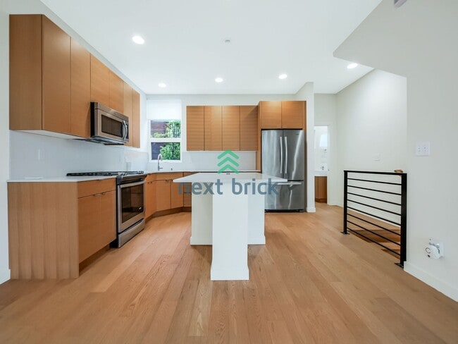 Photo - 3 Bed 2.5 Bath Greenwood Home