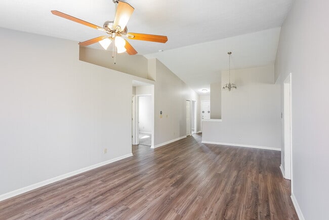 Photo - 11550 Ross Common Dr