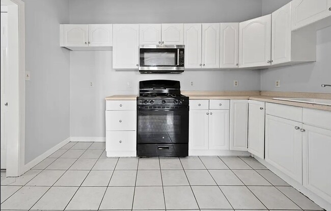 Photo - 61 Shurtleff St Unit 4