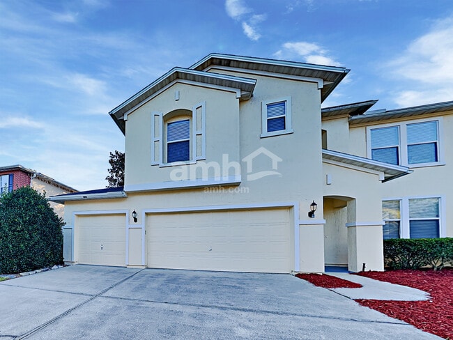 Building Photo - 2425 Adams Lake Blvd