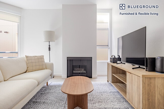 Photo - 8600 Burton Way Unidad FL2-ID1314