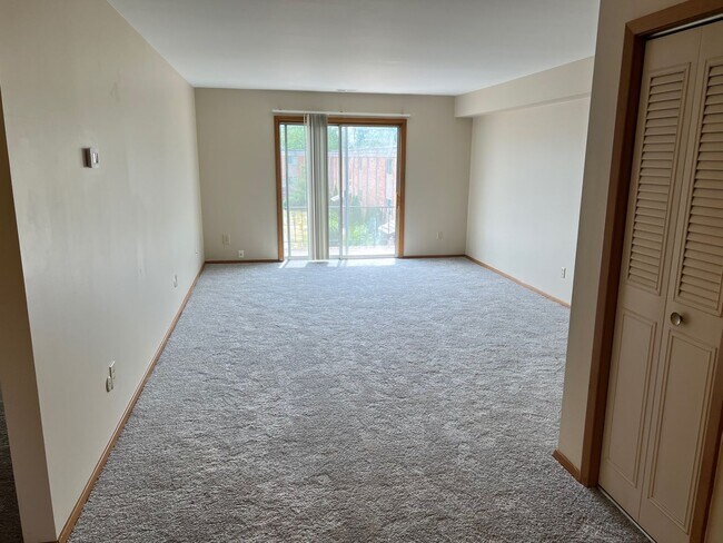Photo - Cozy 2 Bedroom, 1 Bath Apartment with Balcony - Welcome Home! Unit IVA08