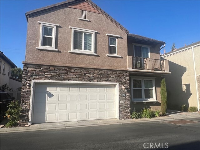 Building Photo - 2889 Plaza del Amo