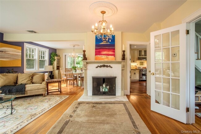 Photo - 157 Rockland Ave