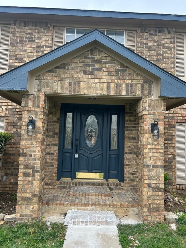 Photo - 1131 Holly Dr