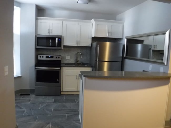 Photo - Woolworth Castle