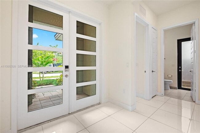 Photo - 8836 NW 161st Terrace