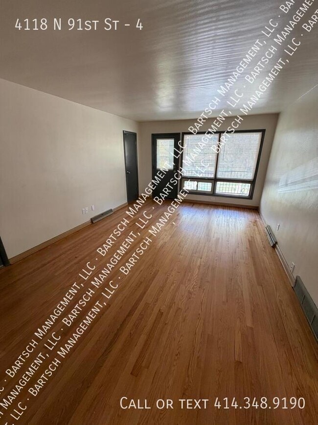 Photo - 4118 N 91st St Unit 4