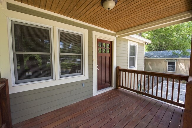 Photo - 108 Mimosa Ave