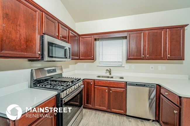 Photo - 4832 Longmeadow Dr