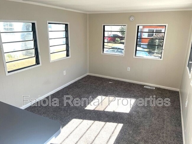 35 Rita Faiola Ln