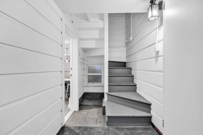 Photo - 3014a Pine St Unit Clay