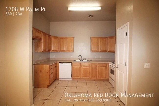 Photo - 1708 W Palm Pl