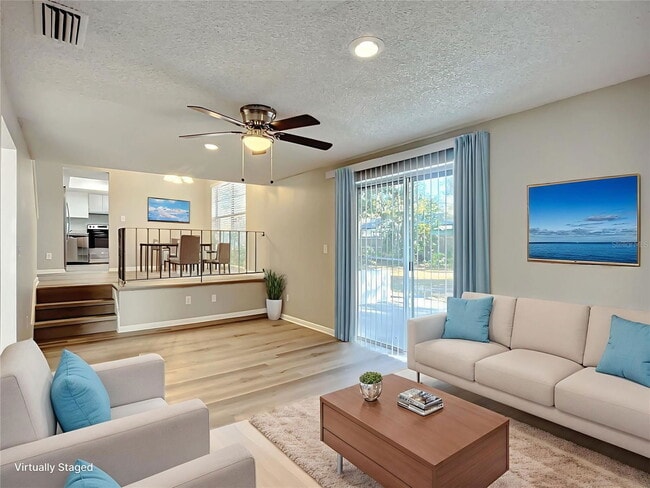 Photo - 632 Ephrata Dr