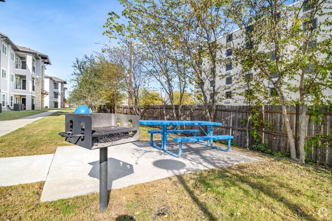 Espacio al aire libre para picnic y parrilladas