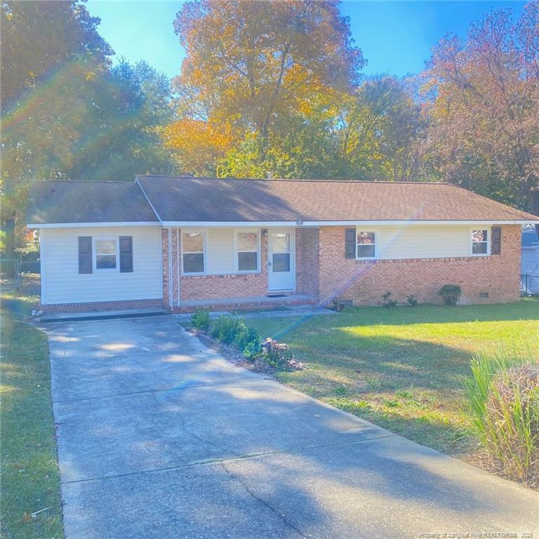 Photo - 6021 Elstree Pl