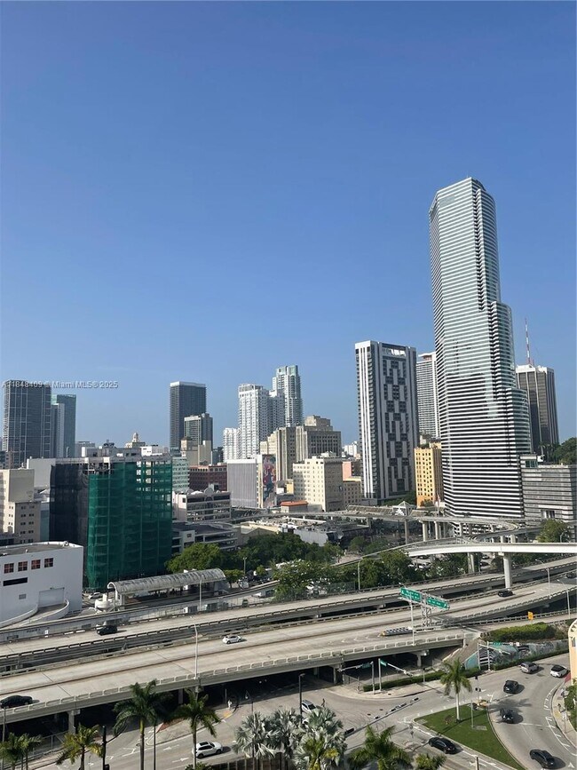 Photo - 350 S Miami Ave Unidad 2509