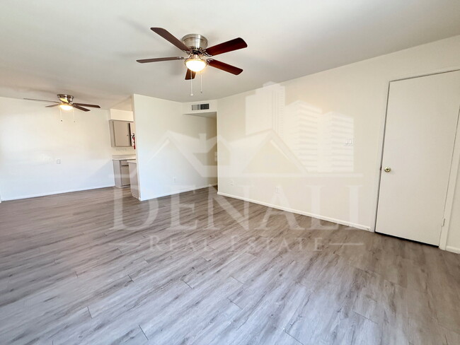 Photo - 4719 N 15th Ave Unit 4