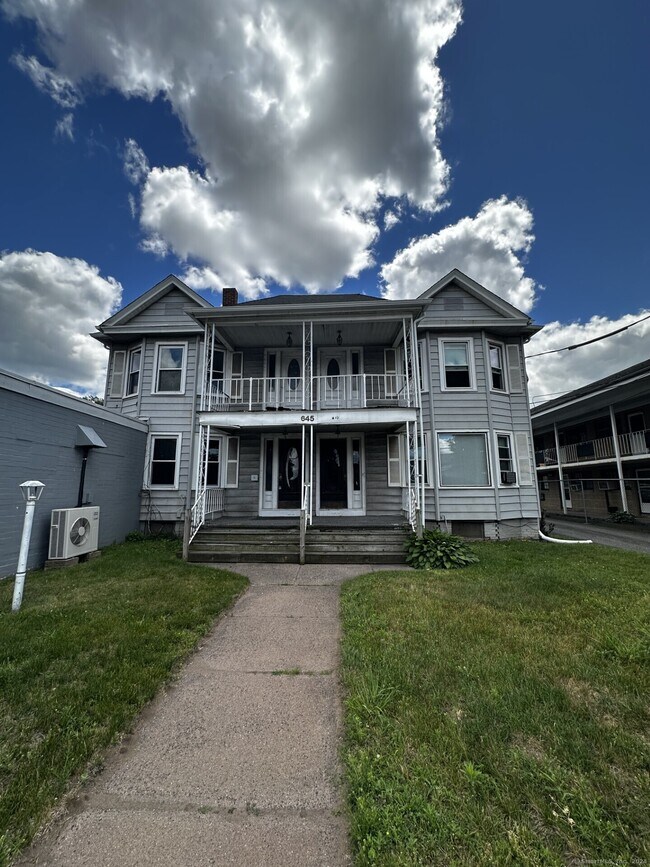 Photo - 645 Burnside Ave Apartment Unit 3B/3rd floor