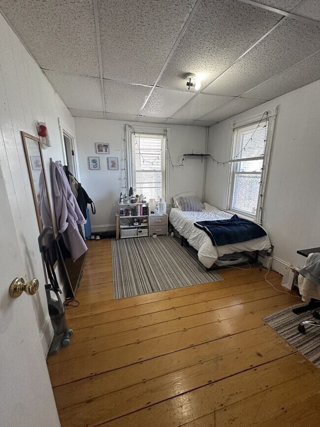 Photo - 48 Fisher Ave