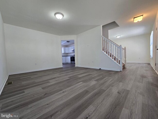Photo - 23 Lordship Ln