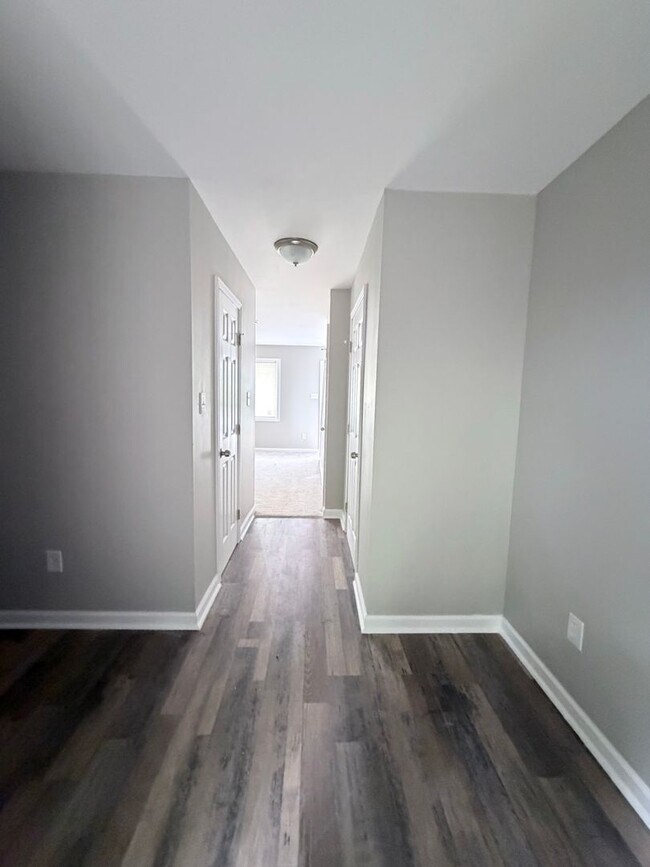 Photo - Newly Renovated 2-Bedroom Townhouse in a Prime Location! Unit B4