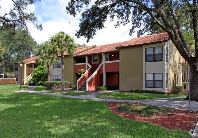 Fisherman's Village - Maris Pointe