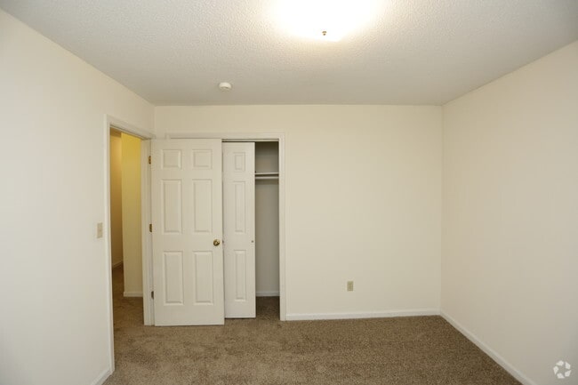 2BR, 2BA Loft - 1280 SF