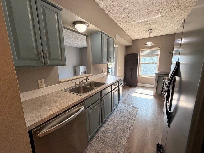 Photo - 5712 E Town Dr Unit 5712 East Town Drive