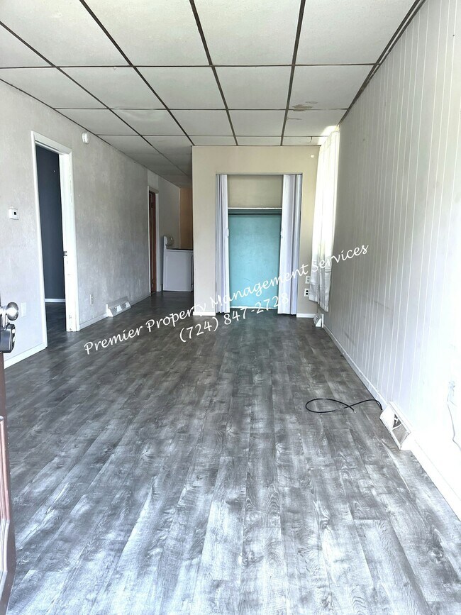 Photo - 602 E Lutton St Unit #1 FRONT