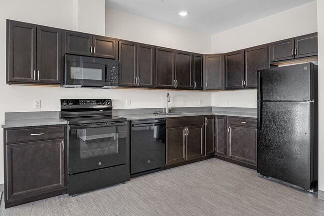 Stone Ridge Apartments & Townhomes