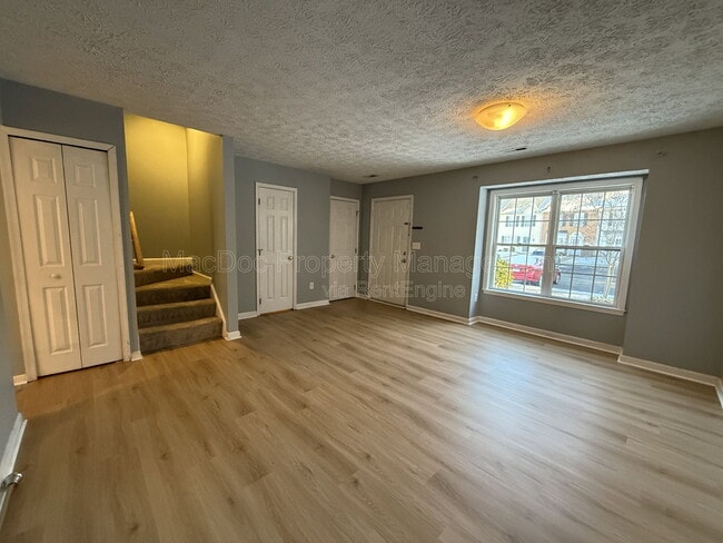 Building Photo - 10500 Boxmeer Ct