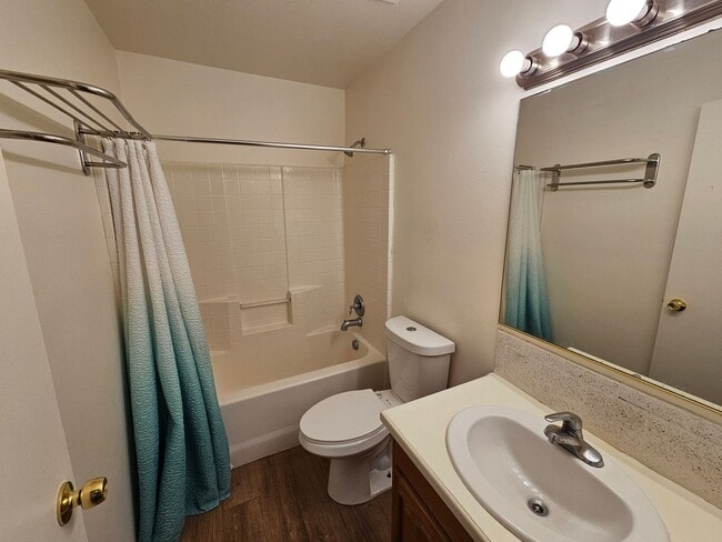 Photo - 3216 E 4th Ave Unit 3218