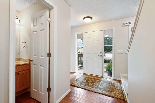 Photo - 13785 Hill Pl Dr