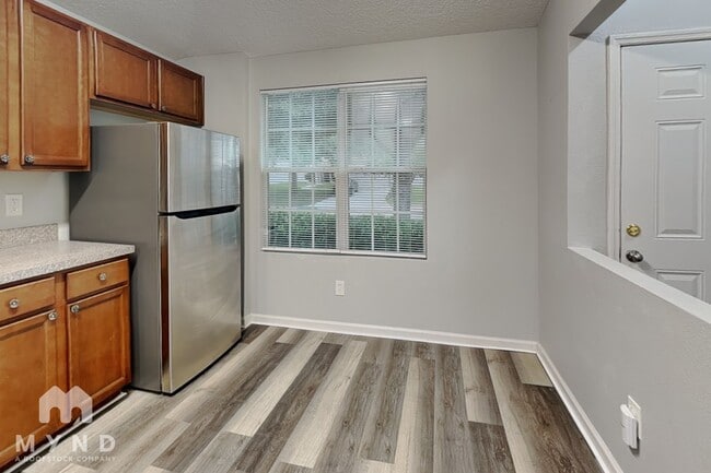 Photo - 11053 Campus Heights Ln