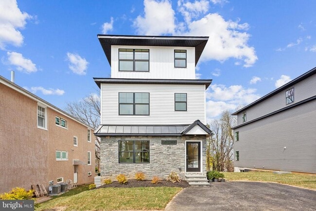Building Photo - 1236 Butler Pike Rental
