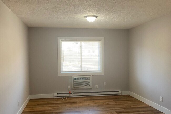 Littleton Lyne Apartments
