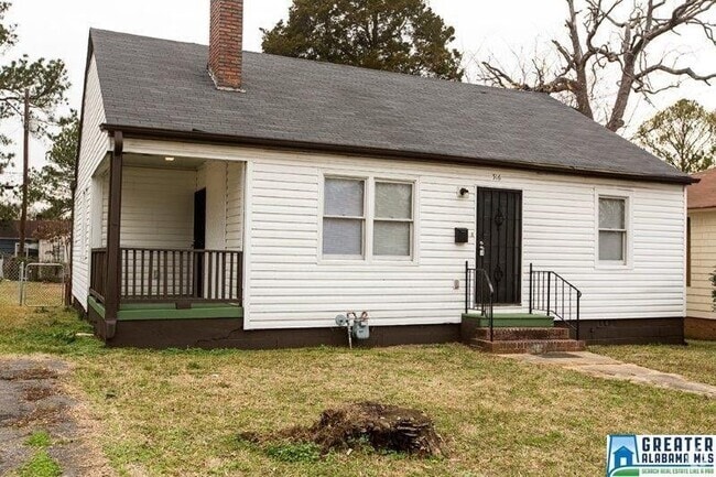 Building Photo - 516 19th St SW Rental