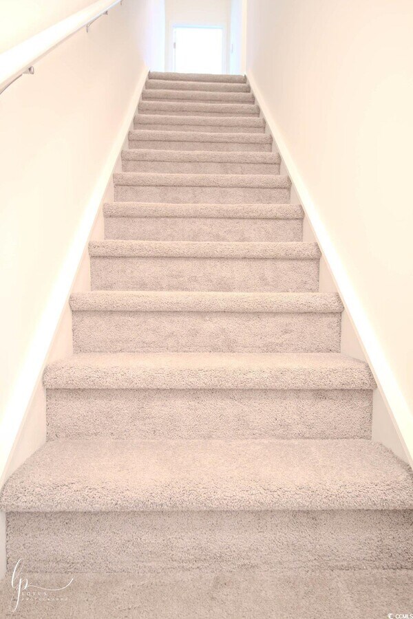 Photo - 172 Crescent Wy