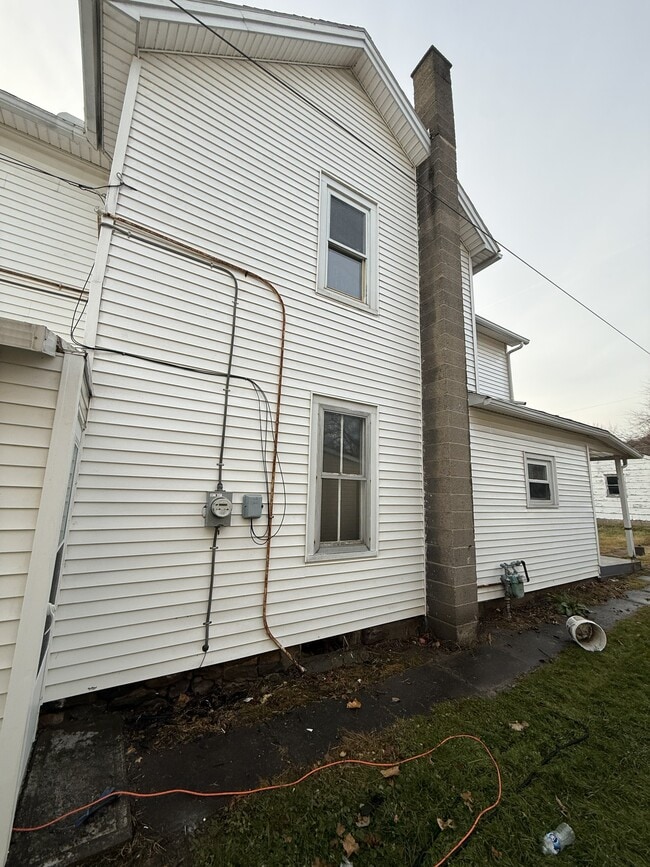 Photo - 615 Broad St