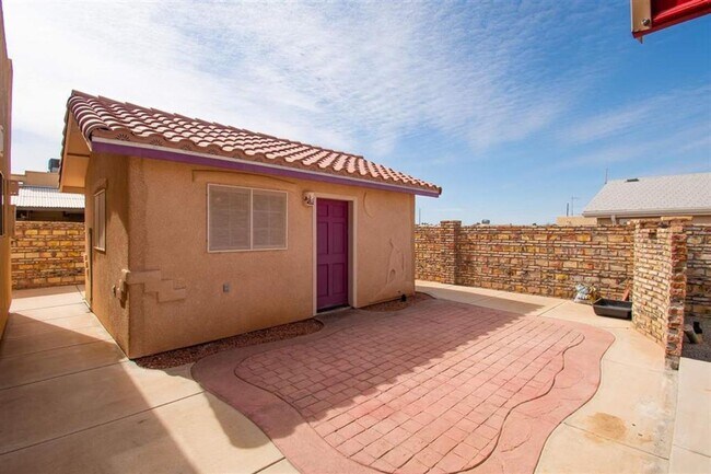 Photo - Casita/Studio