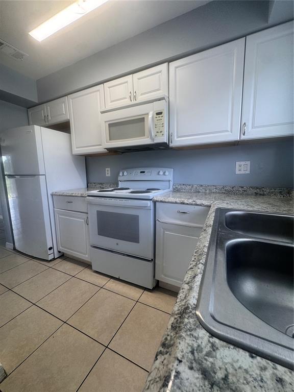 Photo - 205 Eden Ln